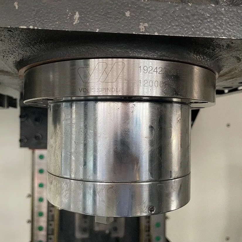 4-х осевой вертикальный обрабатывающий центр с ЧПУ MetalTec TOPMILL 850FФото 4134-06.jpg